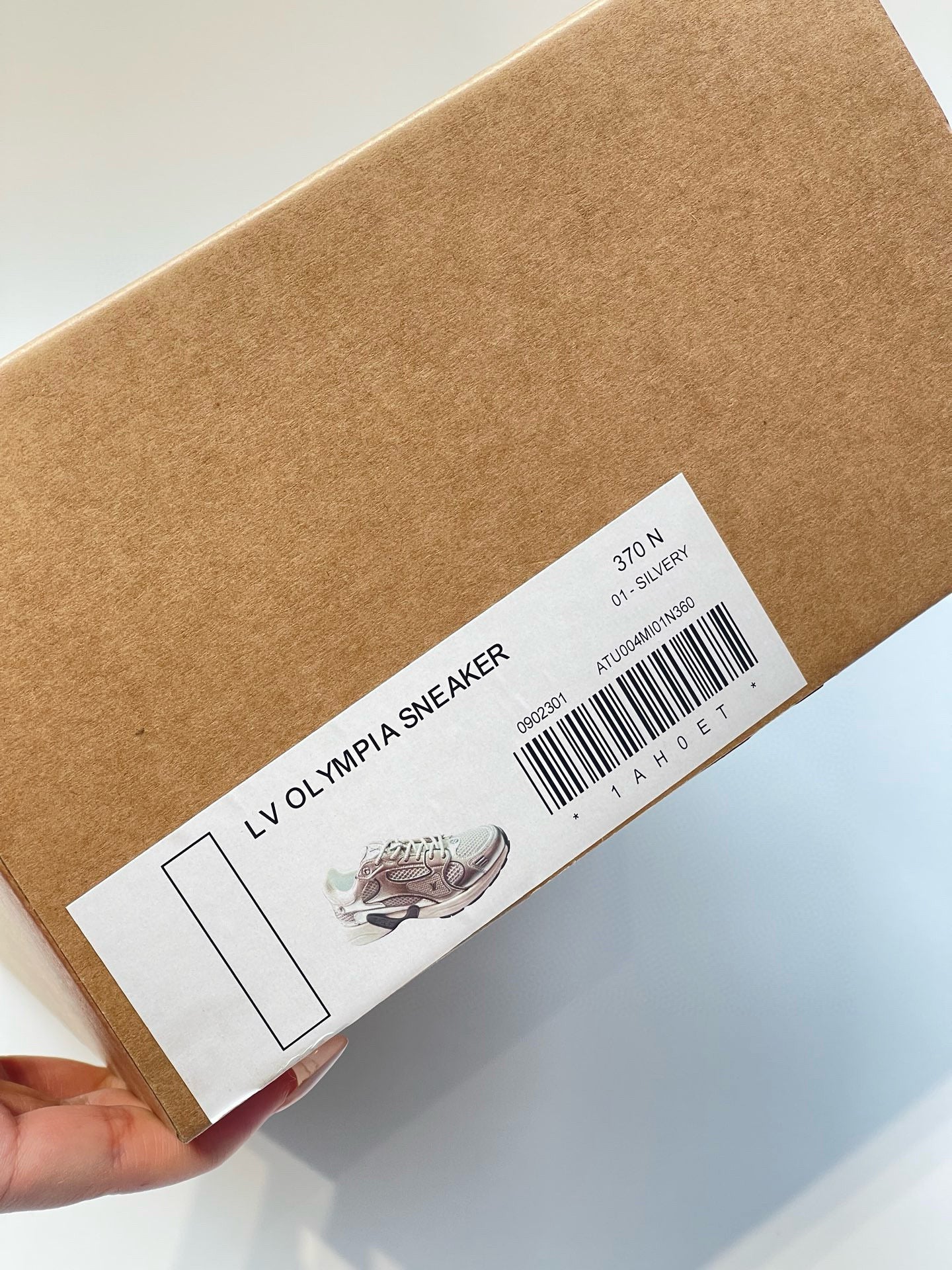 Everyday Leather Sneakers